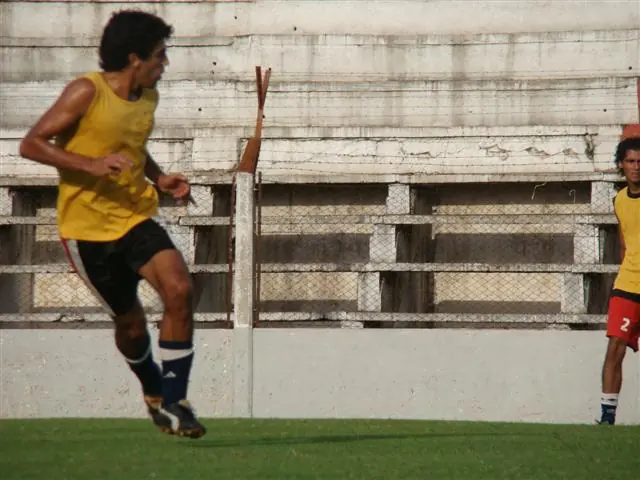 Marcelo López y Diego Martínez, firmeza en la defensa